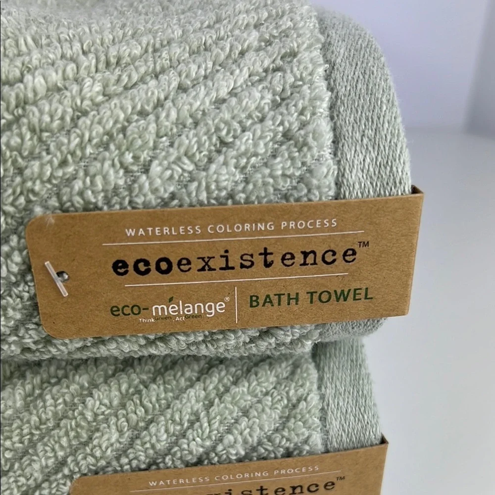 Ecoexistence Bath Towel Set Green Textured Zero Twist Loops Set of 2 NEW